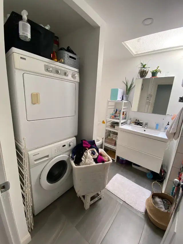 Tres joli 3 et demi (semi-meublé) - Nouveau Rosemont - Photo 6
