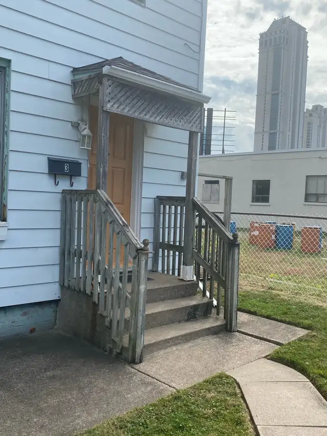 Apt. for rent - Photo 2