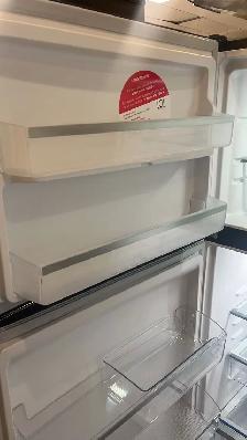 Frigidaire 30" New 2025 Refrigerator - Photo 6