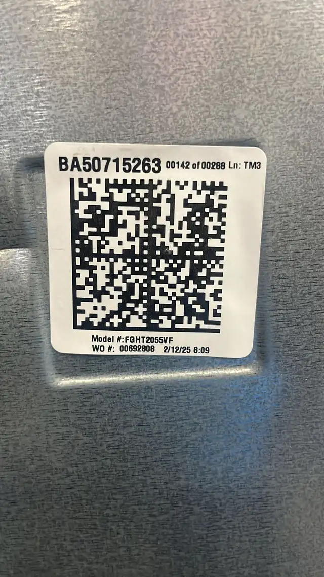 Frigidaire 30" New 2025 Refrigerator - Photo 7
