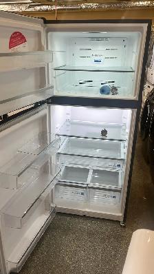 Frigidaire 30" New 2025 Refrigerator - Photo 3