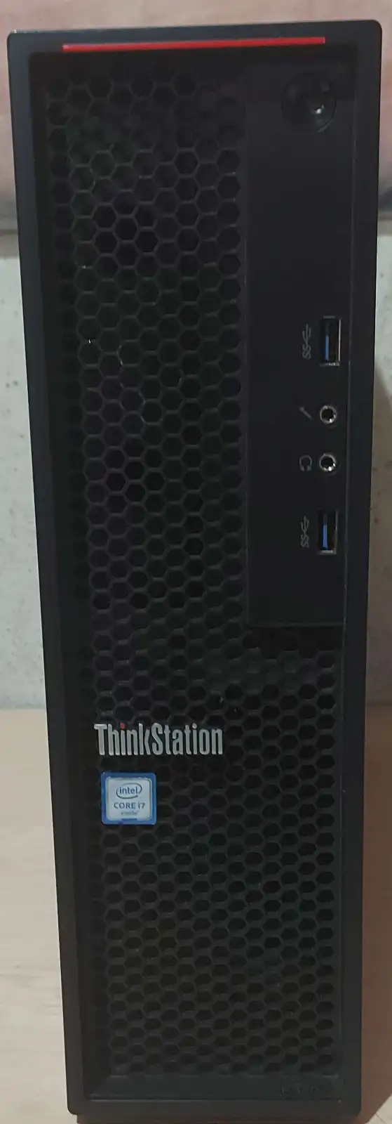 Lenovo ThinkStation P320 i7(6th Gen) 16GB 512GB SSD - Photo 2