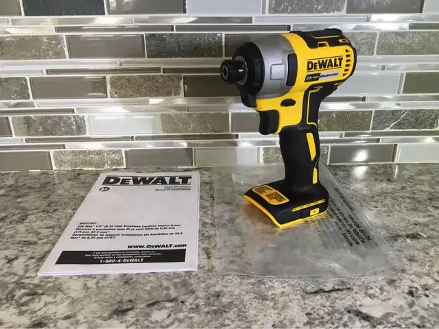 New Dewalt 20V Max Brushless 1/4' Impact Driver