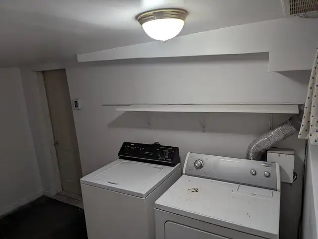 Chambre à louer,près Aéroport, Gatineau, tout inclus, Style Loft - Photo 7