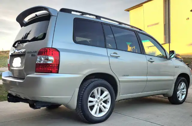 2006 Highlander Hybrid, 7 Seater, Active, Only $7,499 Quick Sale - Photo 7