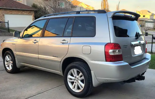 2006 Highlander Hybrid, 7 Seater, Active, Only $7,499 Quick Sale - Photo 9