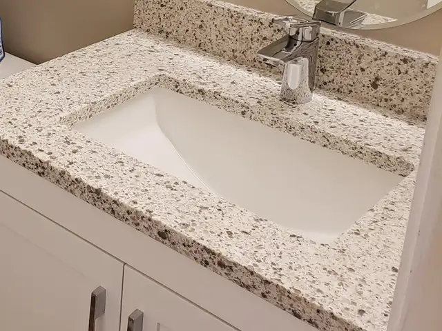 Condo rental Kitchener Ontario - Photo 7
