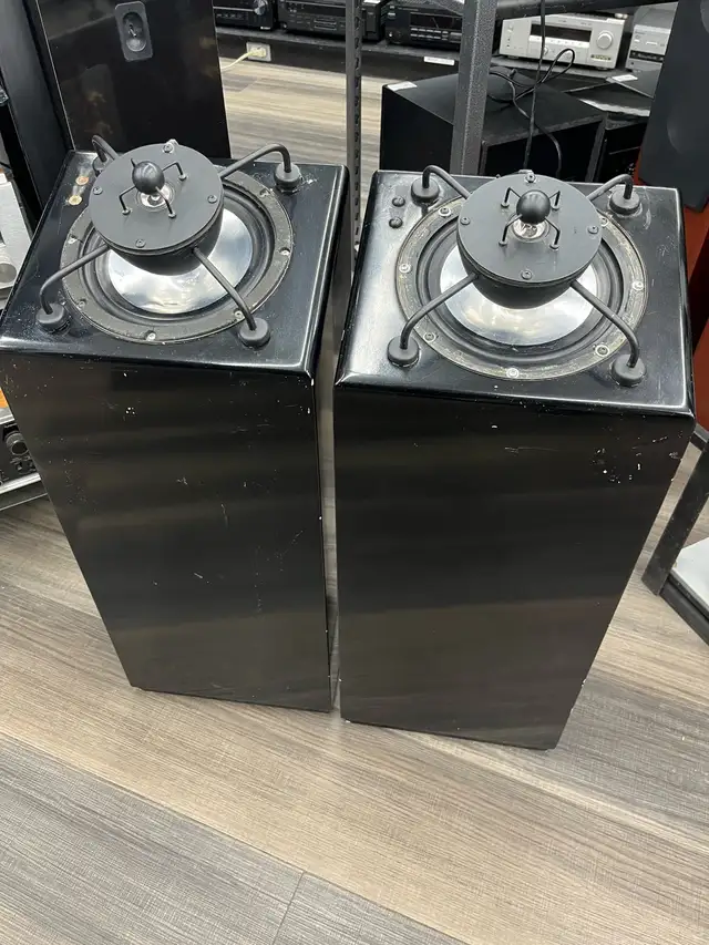 MORRISION MODEL 1 TOWER SPEAKERS - as is
