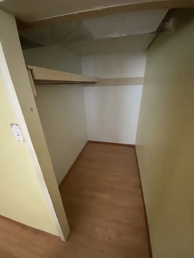 Basement Unit Near University of Alberta