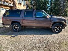1997 GMC SUBURBAN 4X4