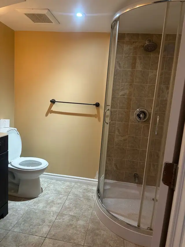 BASEMENT for RENT - Photo 9