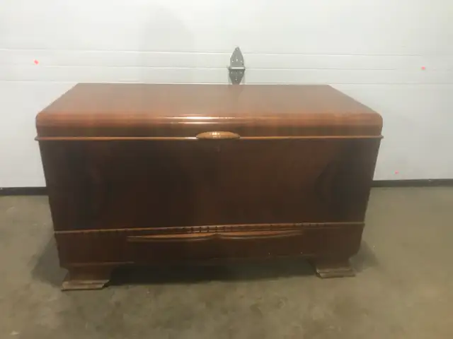 Antique Hope Chest For Sale