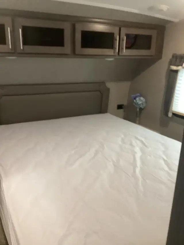 Rockwood 5th wheel 2020 - Photo 8