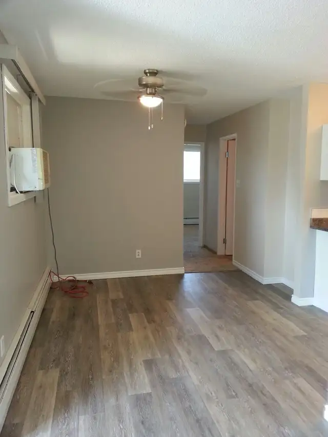 Only $785/Month – Beautiful 2 Bedroom Apartment in Shaunavon - Photo 3