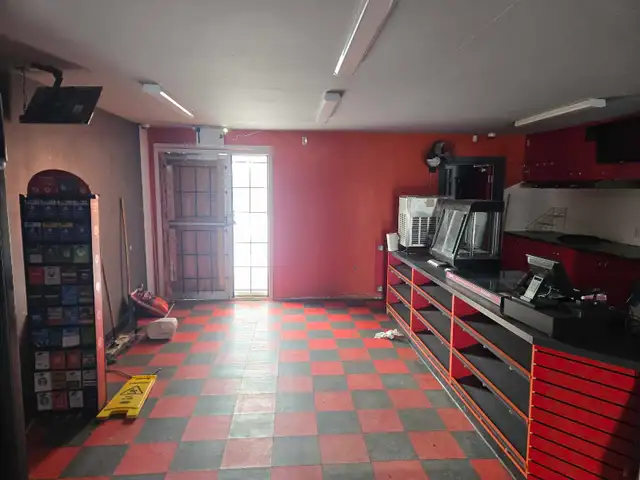Convenience Store For Rent