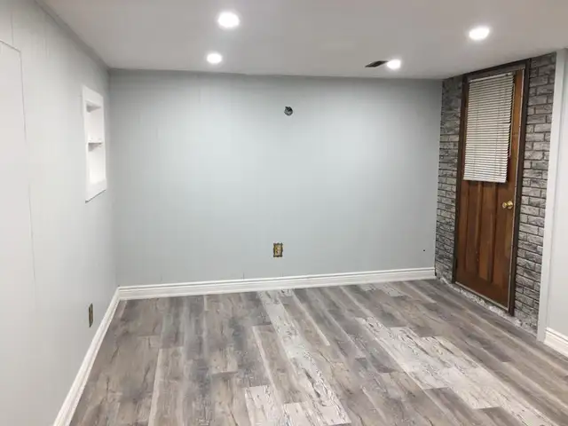 2 Bedroom Basement - Photo 4