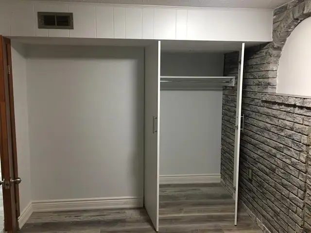 2 Bedroom Basement - Photo 6