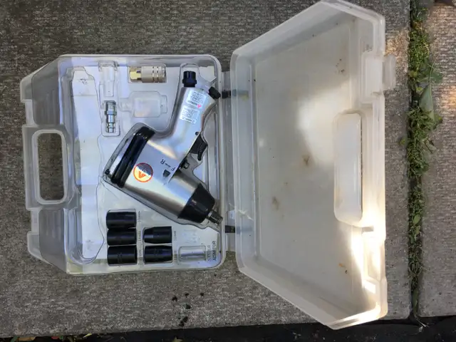 AllTrade Air Impact ½" Pneumatic Impact Wrench with Sockets