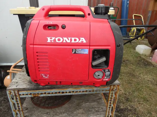 Honda Generator EU2200i Inverter, Just Serviced, Works Perfect