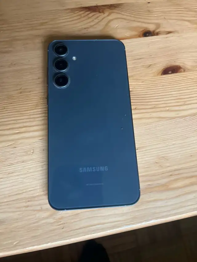 Samsung Galaxy S23 FE