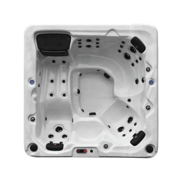 Toronto SE Hot Tub, 6 Person 44 Jet Hot Tub, Outdoor, Spa - Photo 2