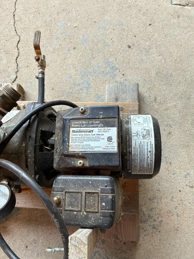 Convertible Jet Pump Mastercraft $100 - Photo 3