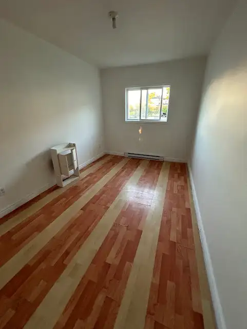 ELLIOT LAKE: 3 Bedroom townhouse for rent - Photo 7