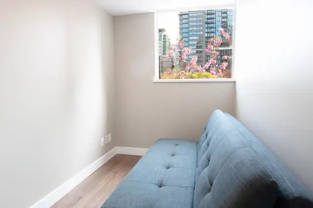 Sleeps 6 - Yaletown Townhouse-Style Condo - Photo 19