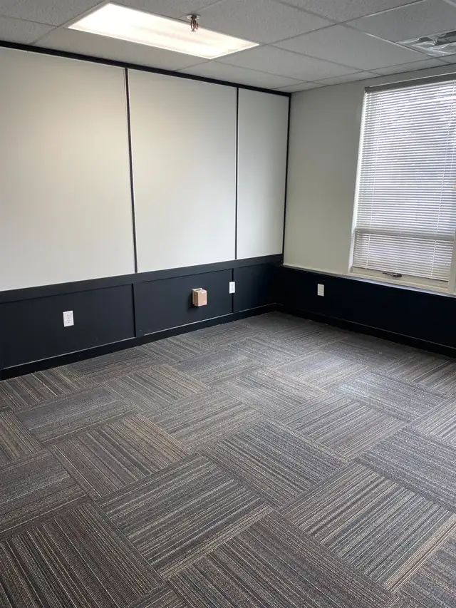 Commercial Space for Lease in Sutherland Office building - Photo 2
