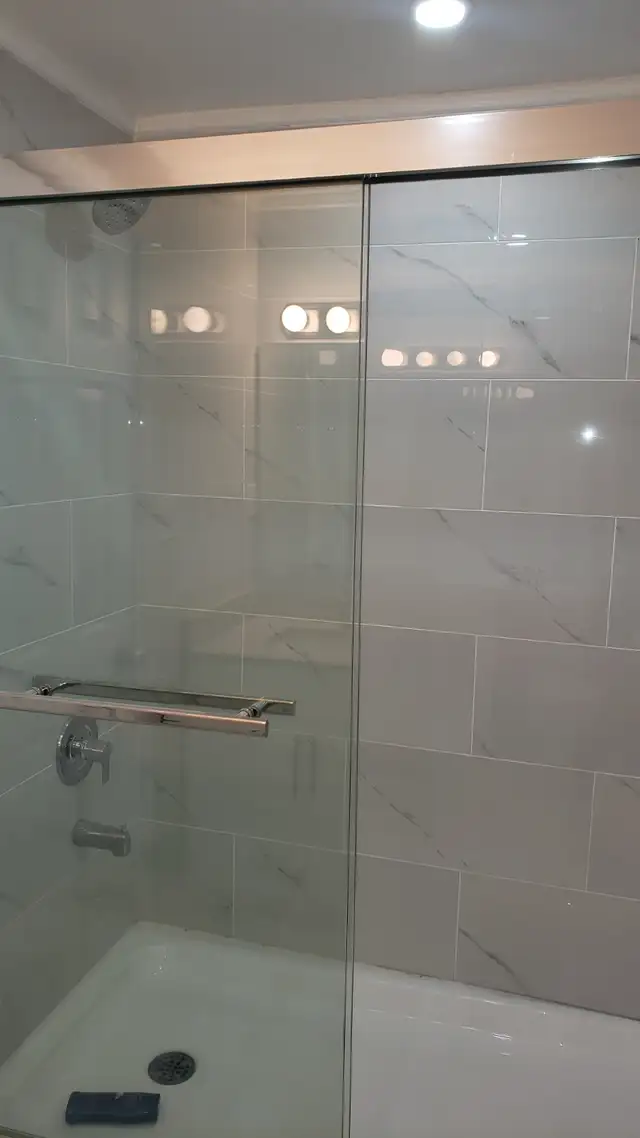 Private Bed Rooms for rent $650 (steeles and Hurontario) - Photo 5