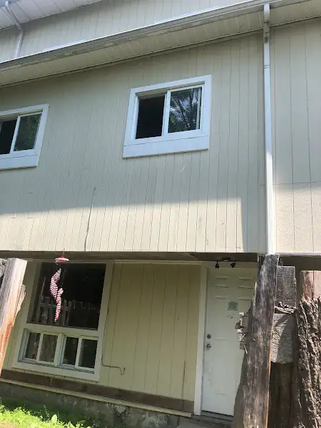 ELLIOT LAKE: 2 Bedroom townhouse w yard & parking - Photo 8