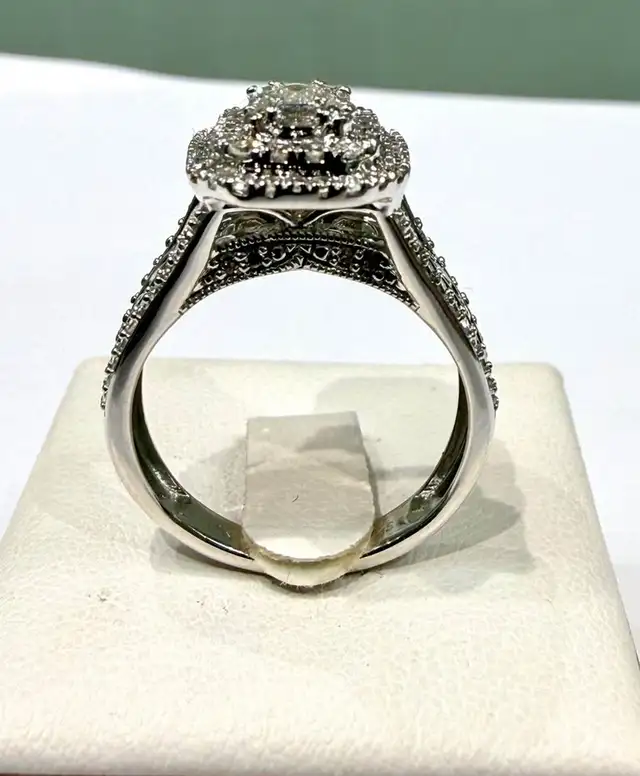 2.00Carats Wedding Set Natural Diamonds Wedding Set in 10k