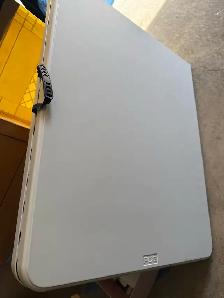 folding table for sale 80$
