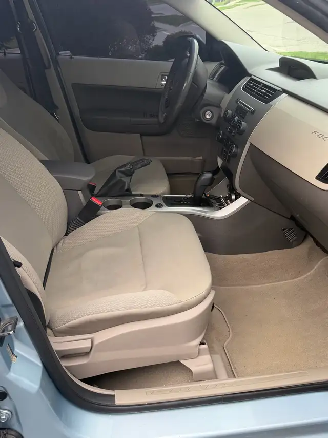 2008 Ford Focus Se - Photo 4