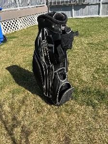 Black wilson golf bag