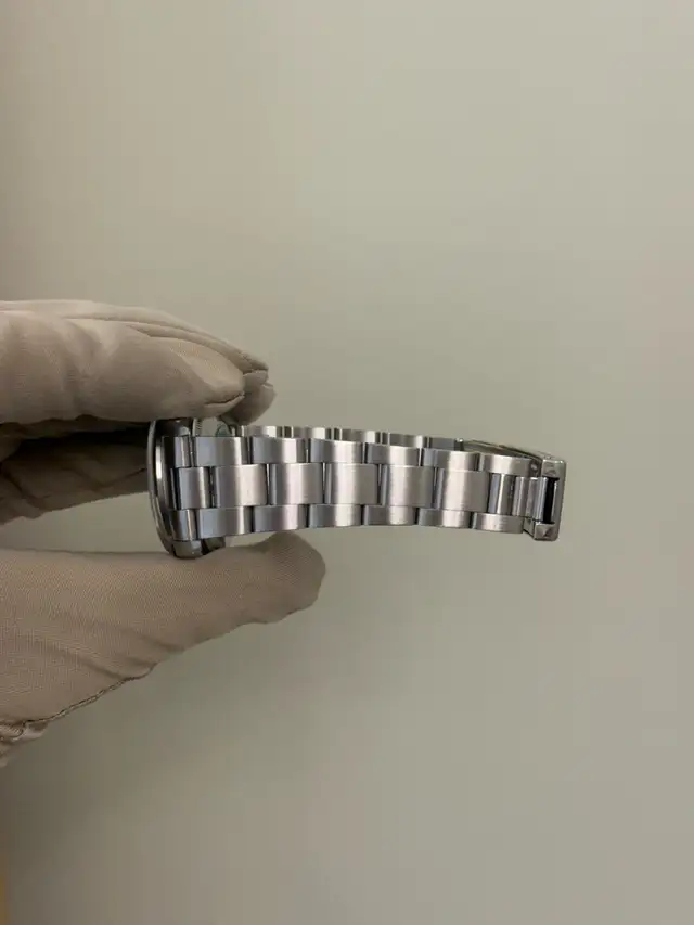 Rolex Oyster Perpetual Date 34mm - Photo 6