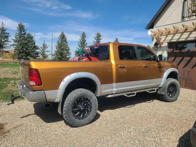 2012 Dodge Cummins 3500 - Photo 2