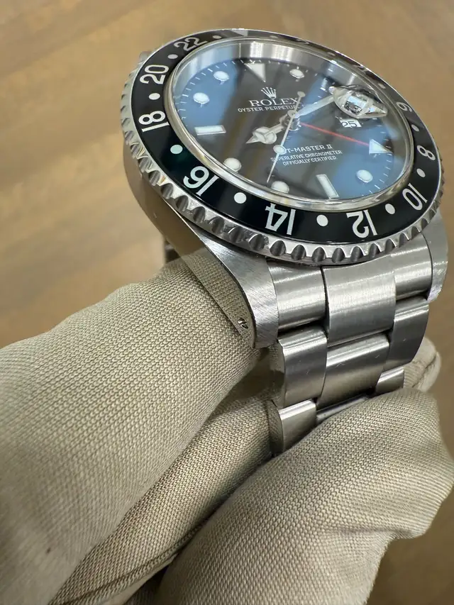 Rolex GMT-Master II 40mm Unpolished - Photo 2