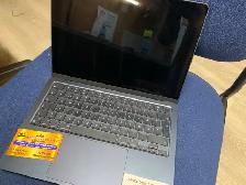 MacBook AIR M2 on sale - Photo 2