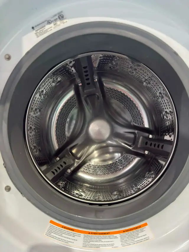 LG Washer & Dryer Set W7352/D7169 $795 Free Delivery - Photo 4