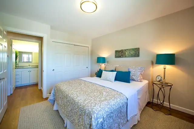2 Bdrm. Apt. for Rent in with In-suite Laundry! - Photo 12