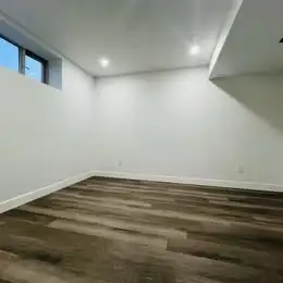 Room Rent - Available June 1 , 2026 - Photo 2