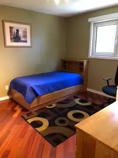 Furnished room close to UTM for rent. - Photo 2