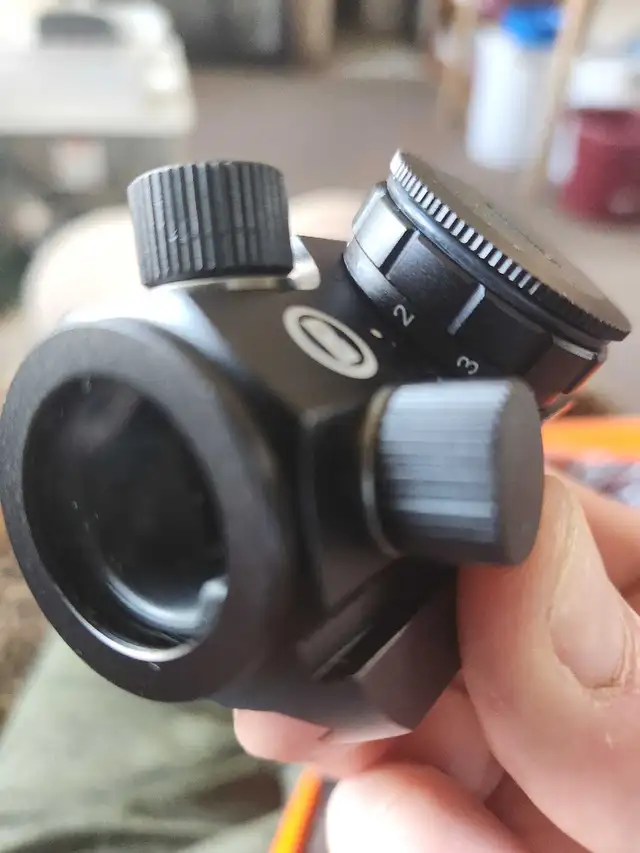 Bushnell Red Dot Scope - Photo 4