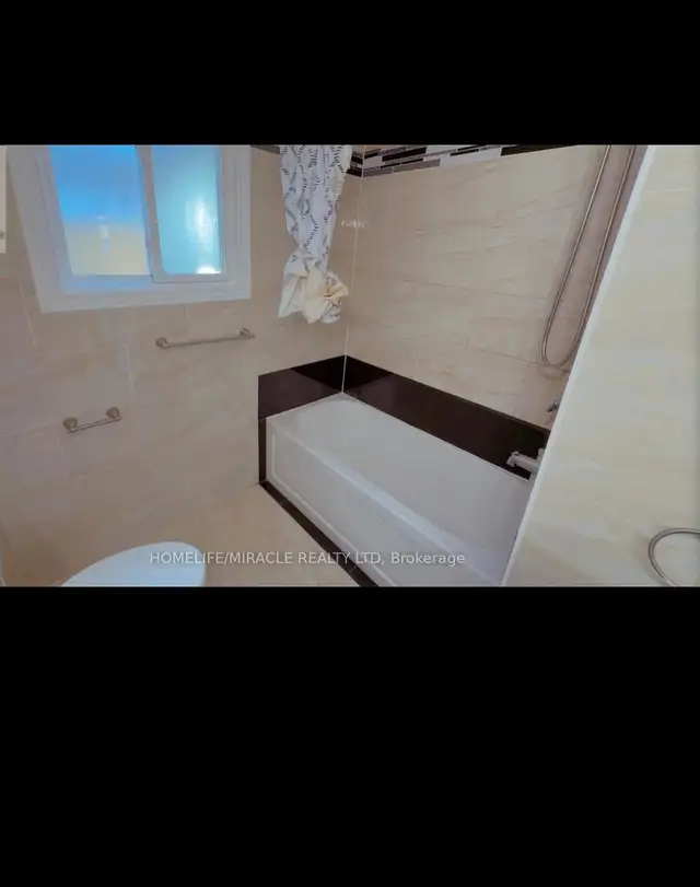 private room - Photo 5