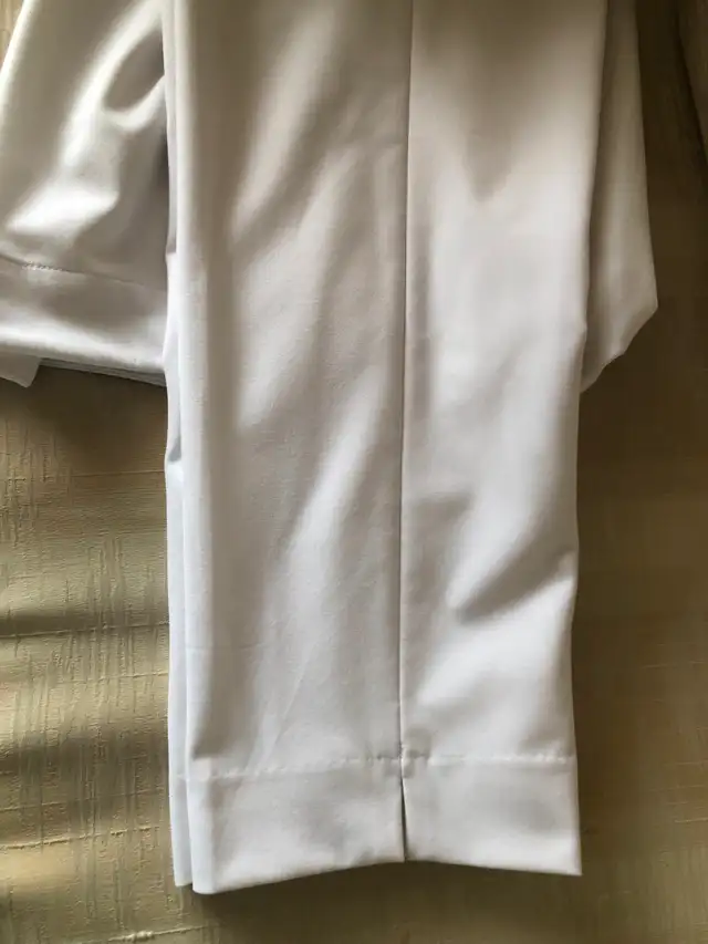 Women’s Elegant White  Trousers / Pants - TALBOTS HOLLYWOOD