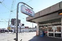 Small Cozy Single Occupancy 1 bedroom apartment steps to subway - Photo 12