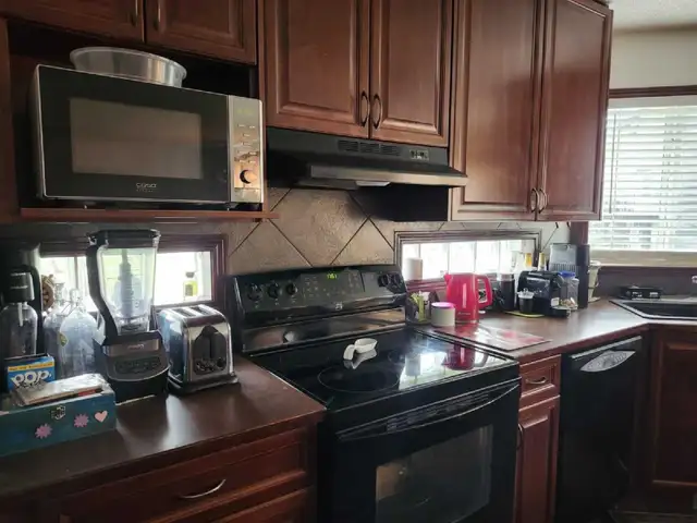 Habitación en Evergreen SW - Photo 6