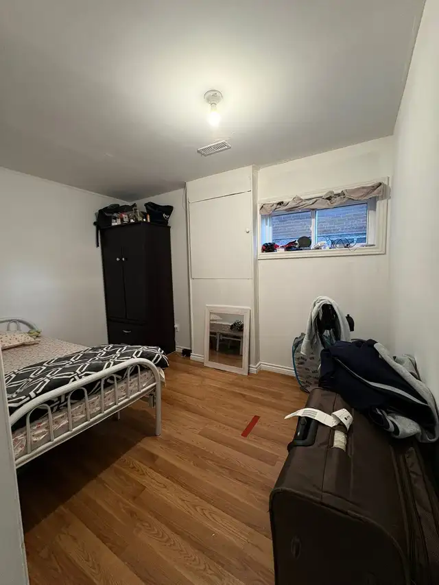 LEGAL BASEMENT FOR RENT IN BRAMPTON - Photo 2