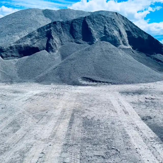 Bulk Asphalt grinding with free delivery - Photo 3